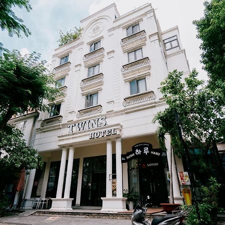Twins Hotel Thành Pho Ho Chí Minh Esterno foto